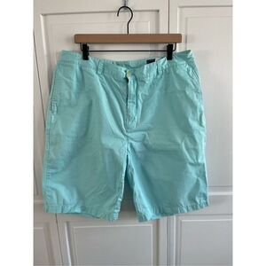 Vineyard vines club shorts, size 38 Chino Style Flat front